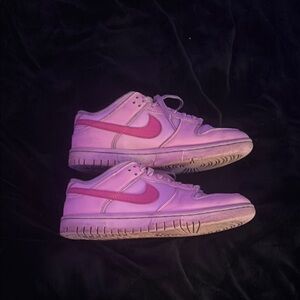 Nike Women's Sneakers in Pink and White